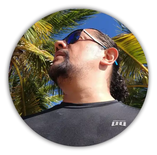 alex image alex Construye activos digitales que financien tu libertad.